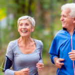 couple exercising to reduce risk of heart disease